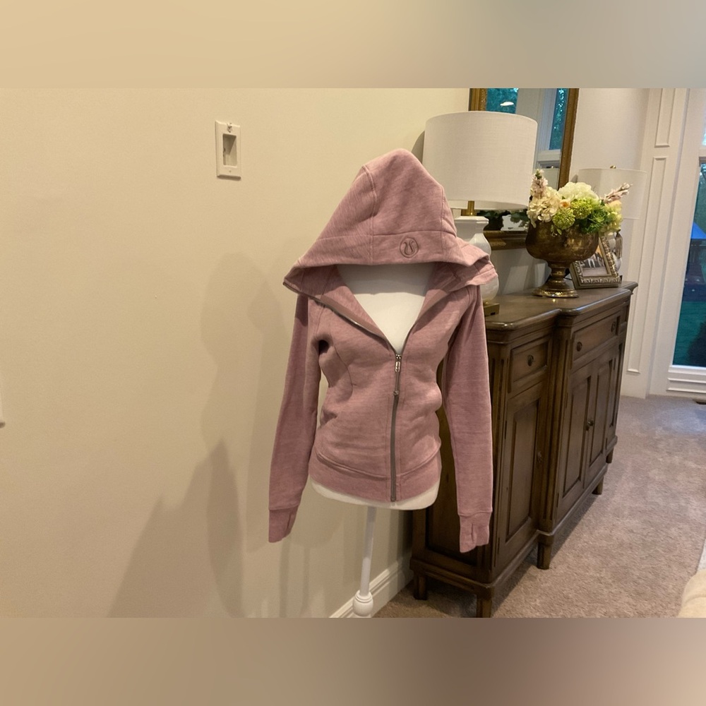 Size 6 heather bark berry lululemon scuba hoodie